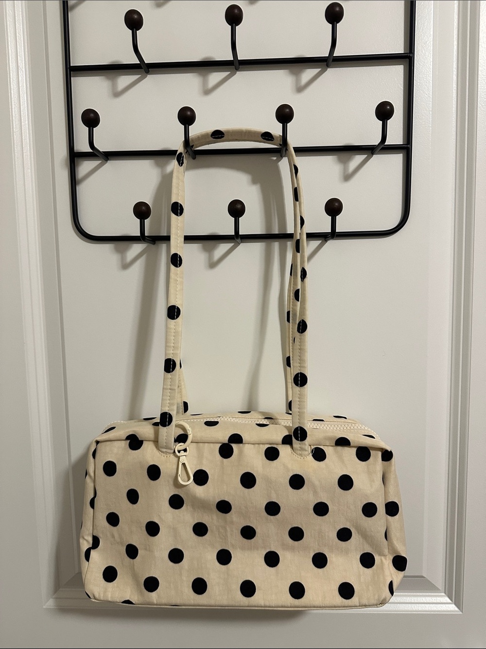 BAGGU - Nylon Bowler Bag in Cream + Black Polka Dot